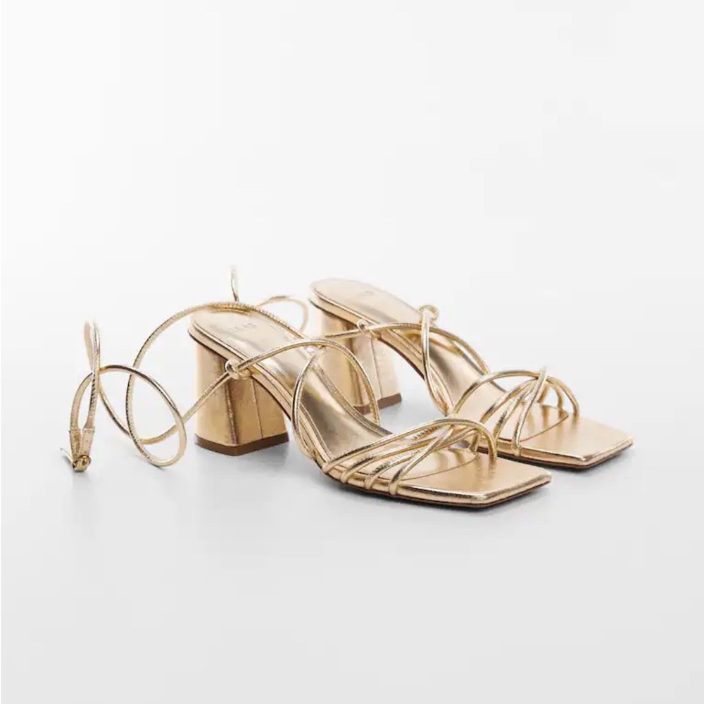 NWT Mango criss cross straps sandals